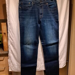 Tahari Men's Dark Blue Straight Jeans